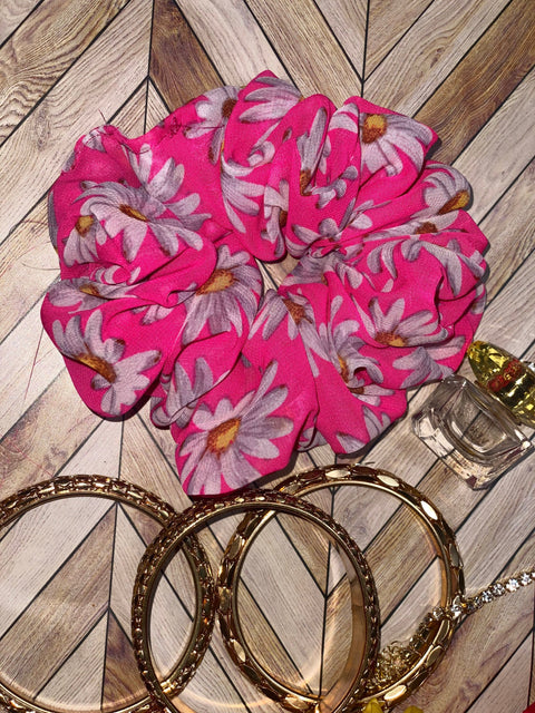 XL Pink Sunflower Scrunchie